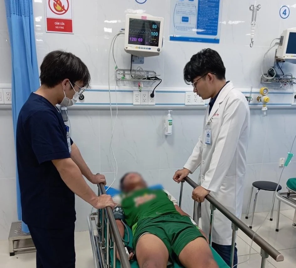 Bệnh nhân đã qua cơn nguy kịch Unknown.jpeg