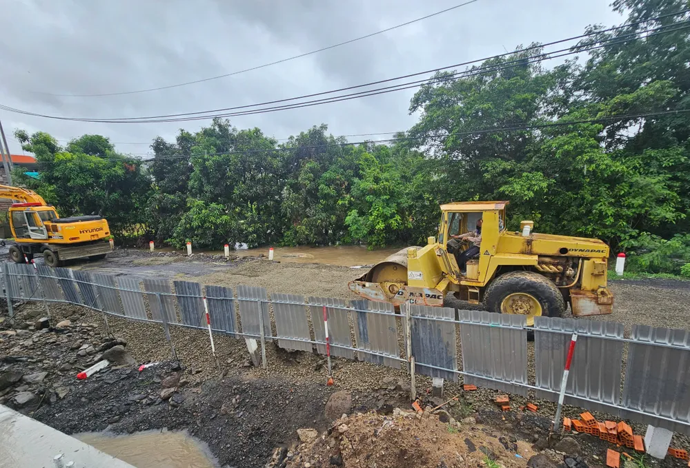 Lu lèn tại vị trí bị ngập, lụt 454.jpeg