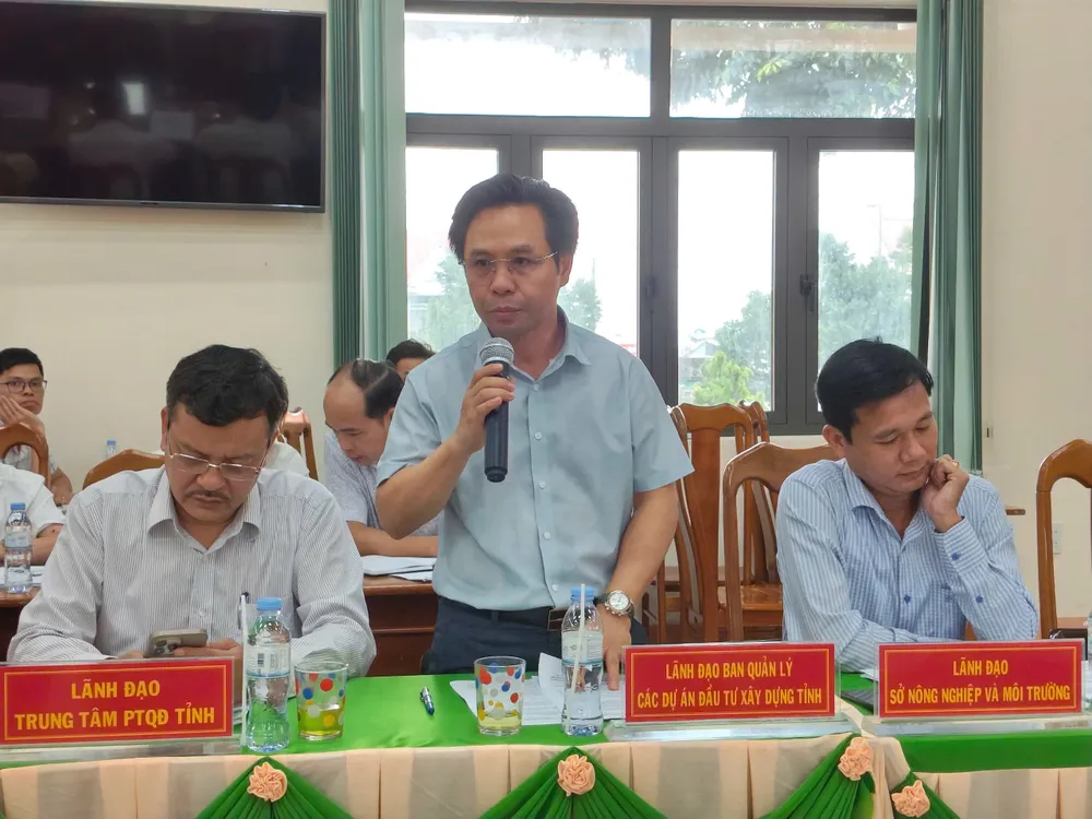 Ông Phạm Xuân Điệp, Giám đốc Ban Quản lý dự án đầu tư xây dựng tỉnh thông tin về hợp phần 3 của dự án sdes.jpeg