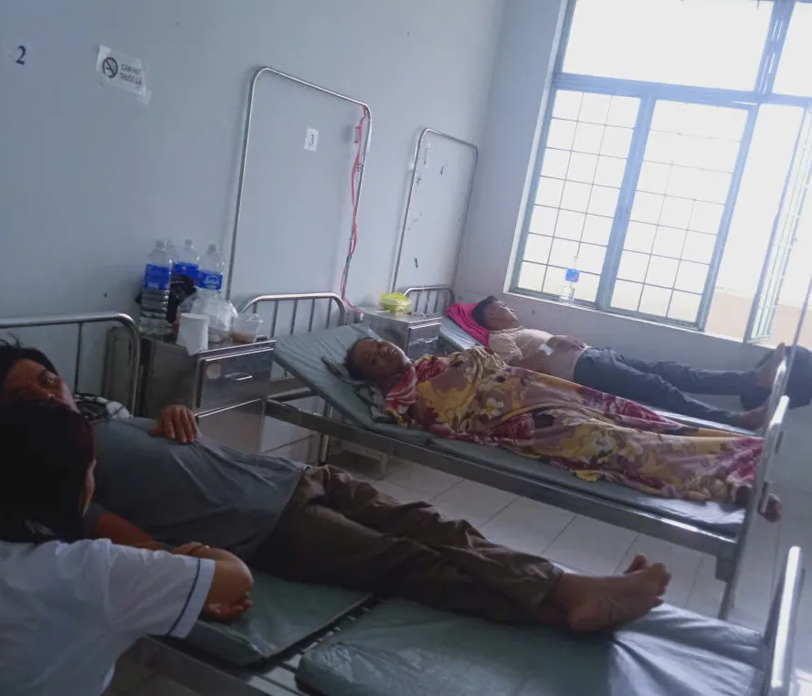 Người dân cấp cứu tại bệnh viện ced.jpeg