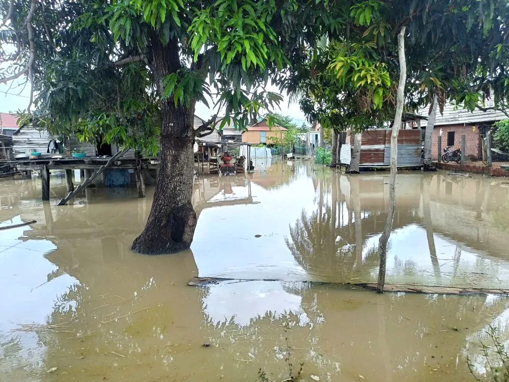 Nhà dân xã Ia Hiao bị ngập úng a3.jpeg