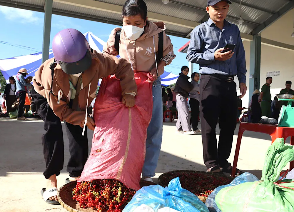 Bày bán tại chợ a18.jpeg