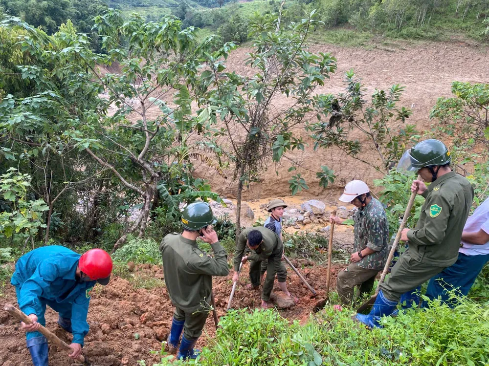 Відкрийте стежку через зону зсуву htgerf.jpeg