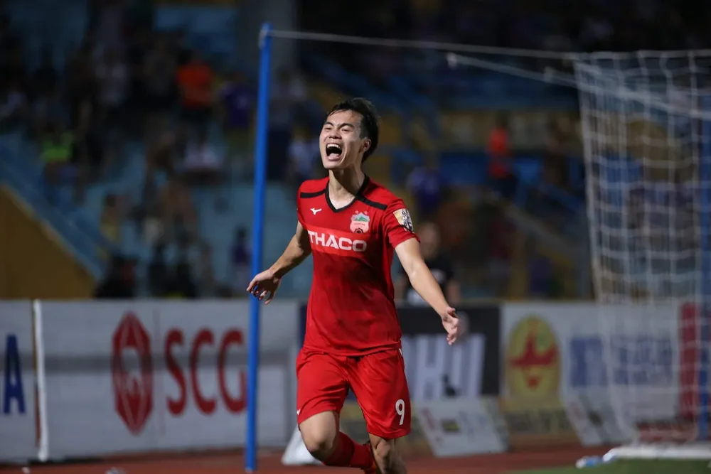 Hà Nội lại đánh rơi chiến thắng ở những giây cuối cùng ảnh 2 Hà Nội lại đánh rơi chiến thắng ở những giây cuối cùng ảnh 2