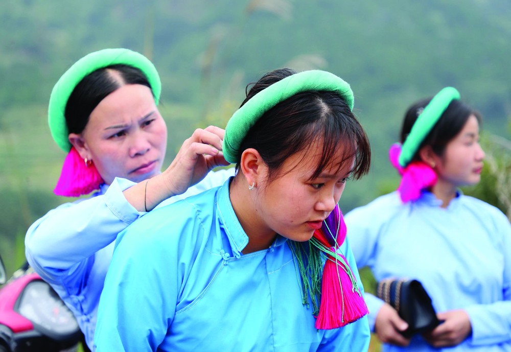 Female ethnic footballers at Huc Dong ảnh 7 Female ethnic footballers at Huc Dong ảnh 7