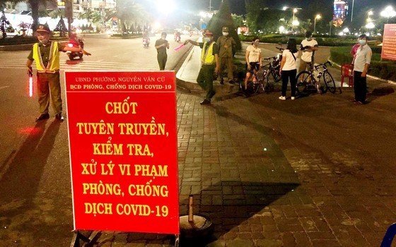 Local officials suspended for golfing during Covid-19 restrictions in Binh Dinh ảnh 2