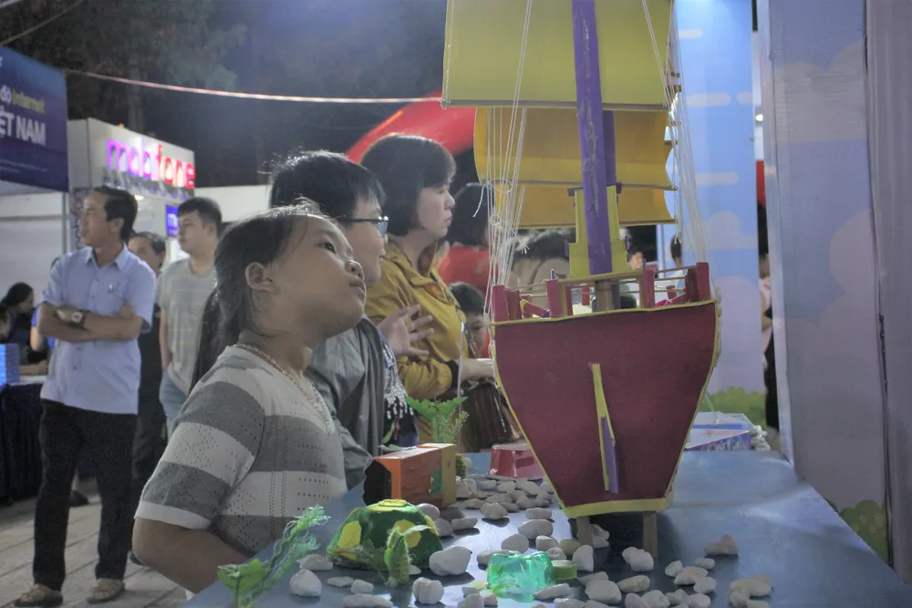 Đẩy mạnh văn hóa đọc tại hội sách Cẩm Lệ ảnh 5