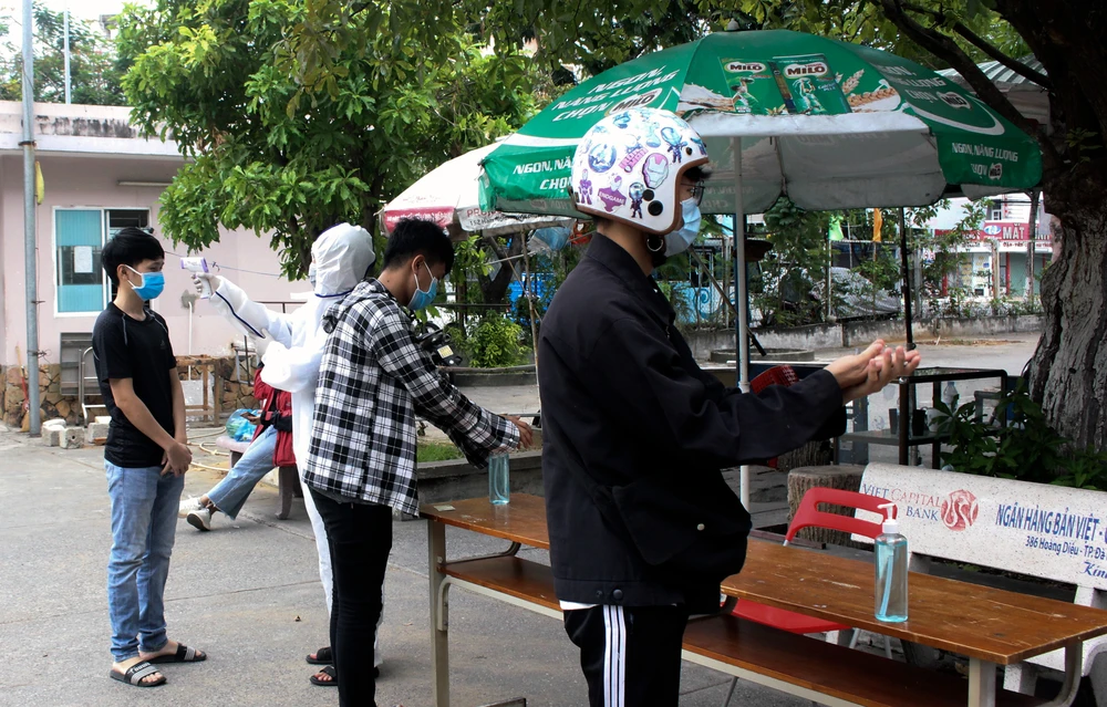 “Siêu thị sẻ chia 0 đồng” hỗ trợ sinh viên Đà Nẵng trong mùa Covid-19 ảnh 2 “Siêu thị sẻ chia 0 đồng” hỗ trợ sinh viên Đà Nẵng trong mùa Covid-19 ảnh 2