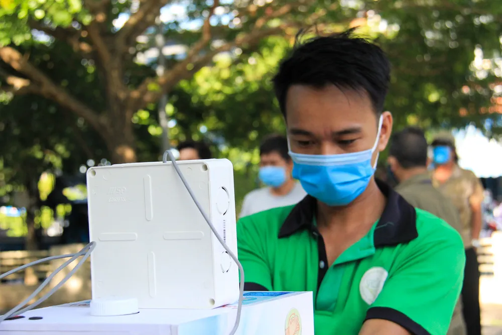 Đà Nẵng thực hiện sớm xét nghiệm SARS-CoV-2 diện rộng theo hộ gia đình ảnh 6 Đà Nẵng thực hiện sớm xét nghiệm SARS-CoV-2 diện rộng theo hộ gia đình ảnh 6