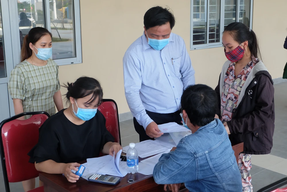 UBND TP Đà Nẵng kiểm tra công tác chuẩn bị trước khi học sinh đi học trở lại ảnh 2 UBND TP Đà Nẵng kiểm tra công tác chuẩn bị trước khi học sinh đi học trở lại ảnh 2