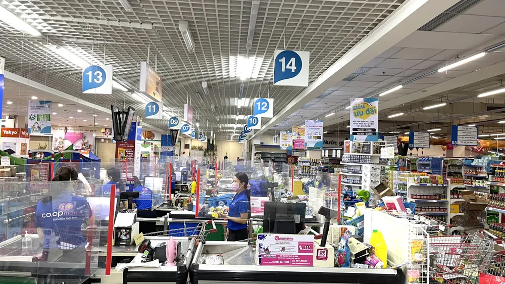 Người dân Đà Nẵng háo hức ngày mở cửa trở lại ảnh 10 Người dân Đà Nẵng háo hức ngày mở cửa trở lại ảnh 10