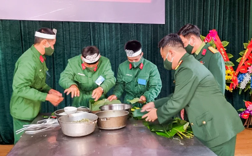 Tết của các lực lượng vũ trang ở huyện đảo Cồn Cỏ ảnh 2 Tết của các lực lượng vũ trang ở huyện đảo Cồn Cỏ ảnh 2