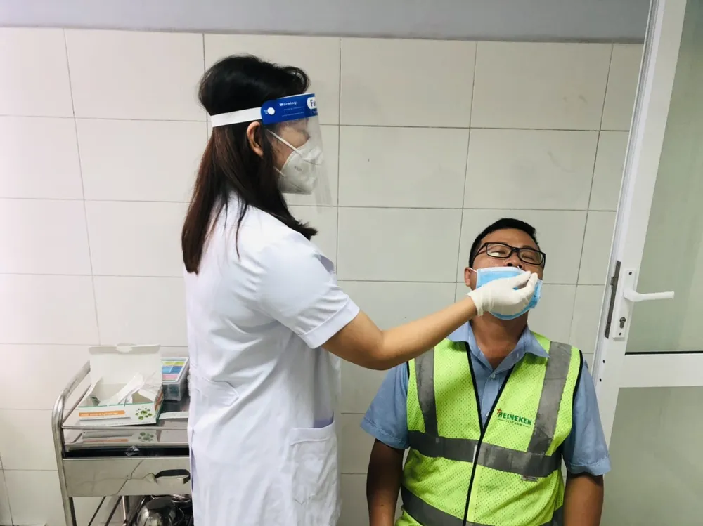 Đà Nẵng ngày đầu trở lại làm việc sau nghỉ tết ảnh 4