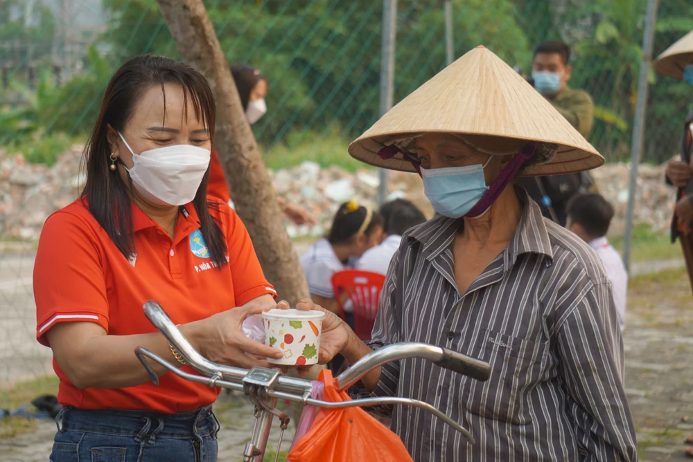Làm gì để Đà Nẵng trở thành thành phố môi trường? - Bài 3: Cộng đồng chung tay ảnh 4 Làm gì để Đà Nẵng trở thành thành phố môi trường? - Bài 3: Cộng đồng chung tay ảnh 4