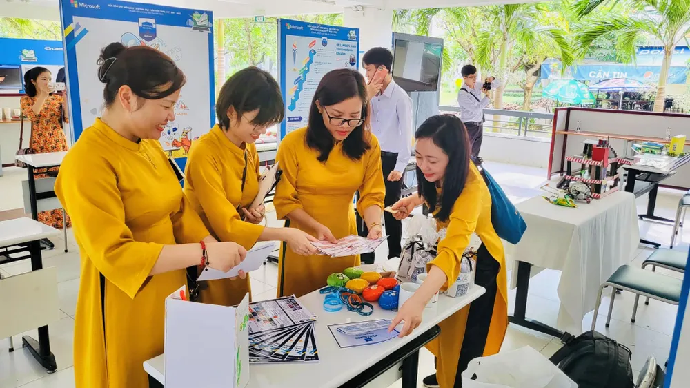 Phát động diễn đàn Đổi mới sáng tạo giáo dục Việt Nam 2022-2023 ảnh 2