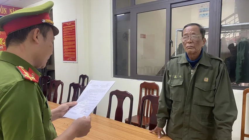 Ông Lê Thanh Châu, nguyên Phó Chủ tịch UBND phường Hòa Khánh (cũ) từ năm 2000 đến 2004 Ông Lê Thanh Châu, nguyên Phó Chủ tịch UBND phường Hòa Khánh (cũ) từ năm 2000 đến 2004