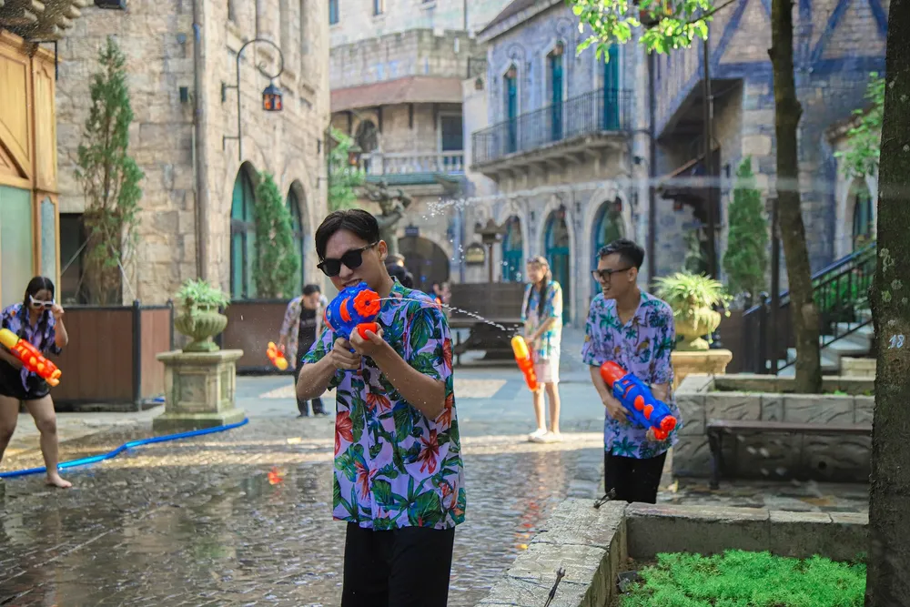 Lễ hội té nước Songkran