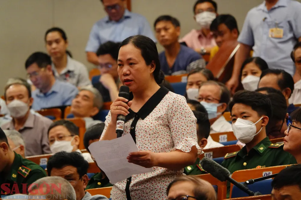 Cử tri Lê Thị Bích Hòa. Ảnh: XUÂN QUỲNH