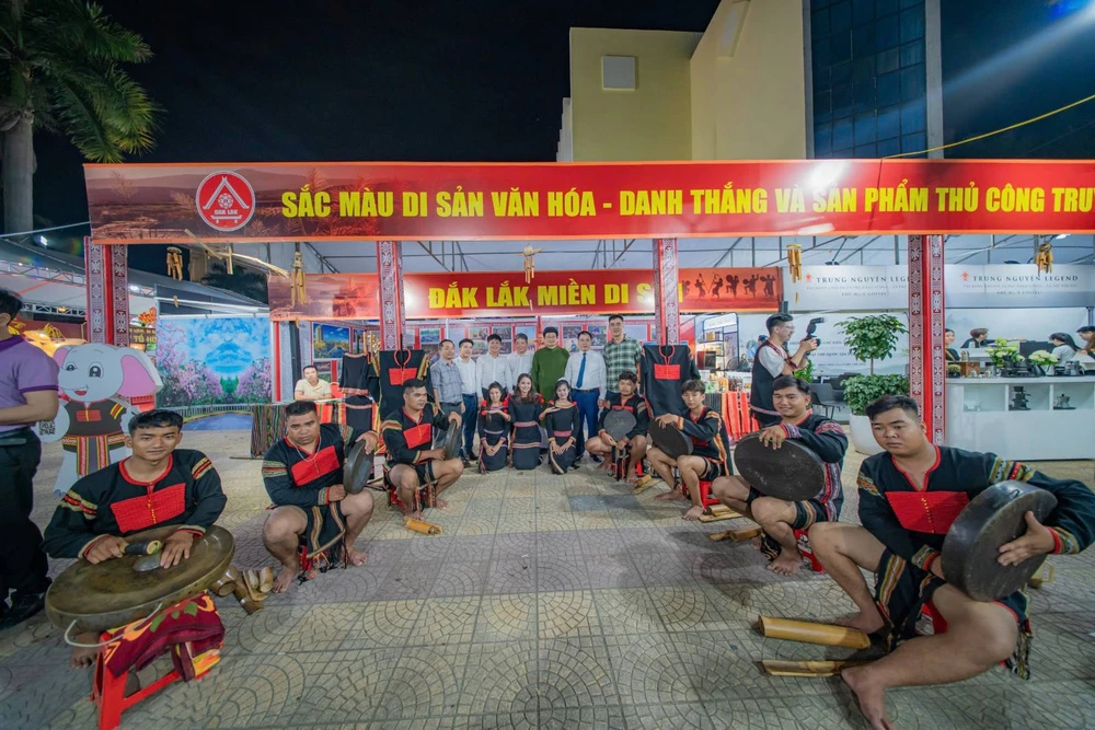 Một không gian văn hóa đến từ tỉnh Đắk Lắk. Ảnh: VĂN THẮNG ảnh_Viber_2025-05-01_08-52-24-038.jpg