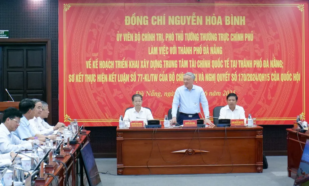 Phó Thủ tướng Thường trực Chính phủ Nguyễn Hòa Bình phát biểu chỉ đạo. Ảnh: XUÂN QUỲNH z6728550603415_bc10bf43843660be20895a373605510e.jpg