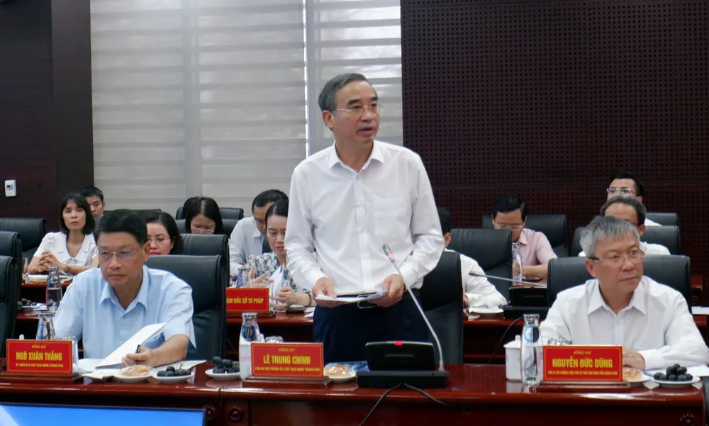Ông Lê Trung Chinh, Chủ tịch UBND TP Đà Nẵng kiến nghị. Ảnh: XUÂN QUỲNH z6728550653082_5d79ecf4178b3e4f29544f1aa98ec609.jpg