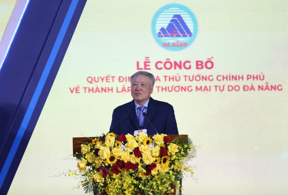Phó Thủ tướng Thường trực Chính phủ Nguyễn Hòa Bình phát biểu. Ảnh: XUÂN QUỲNH z6729934809614_97acb88491bdb6c2f577a7e087172b4f.jpg
