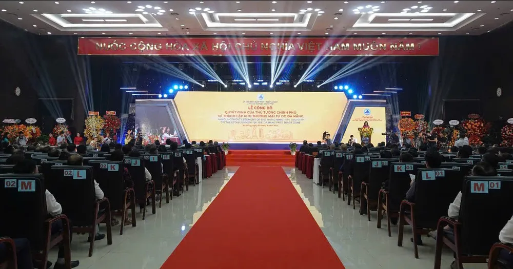 Lễ công bố có 500 đại biểu tham dự z6729956462841_40ccff9e0b7c8cdf00f1f31189c5b3c5.jpg