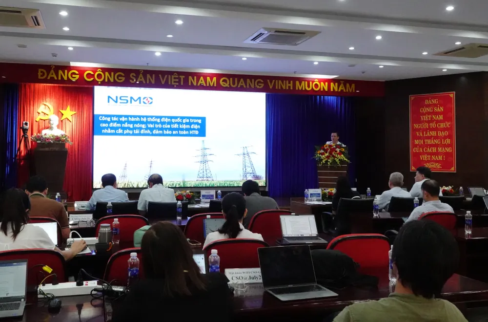 Hơn 50 phóng viên, biên tập viên cơ quan thông tấn, báo chí miền Trung tham gia. Ảnh: XUÂN QUỲNH DSC02761.JPG