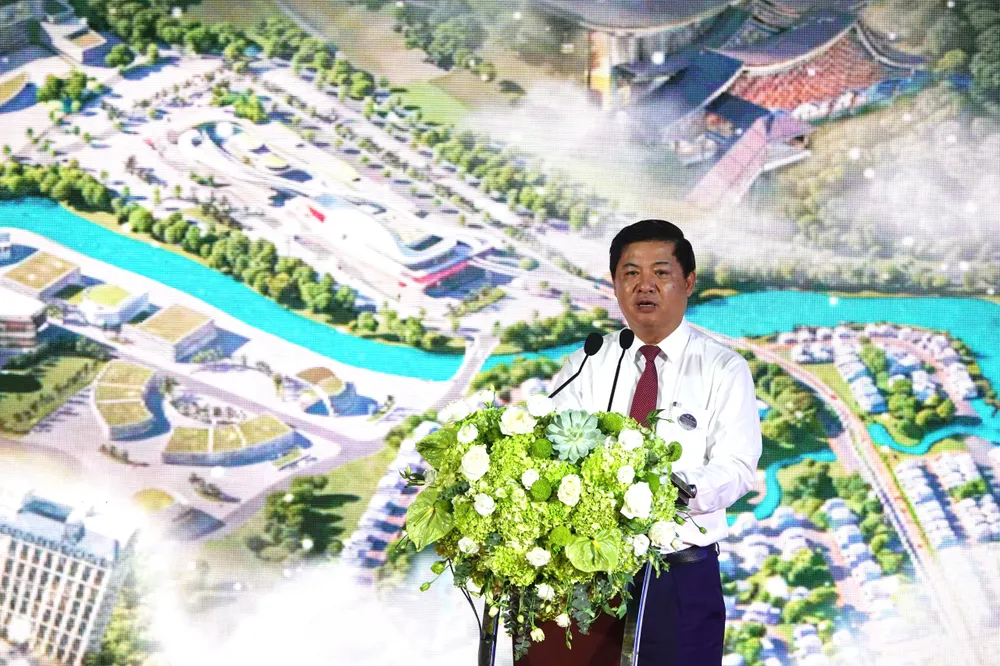 Ông Lương Nguyễn Minh Triết, Chủ tịch UBND TP Đà Nẵng phát biểu. Ảnh: XUÂN QUỲNH z6950531659717_e55e2751f86e4102443ed025c08311fd.jpg