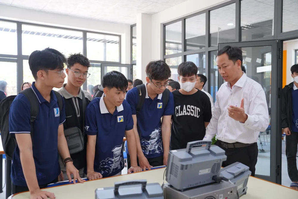 Không gian đổi mới sáng tạo tại trường Đại học Bách khoa- Đại học Đà Nẵng. Ảnh: XUÂN QUỲNH