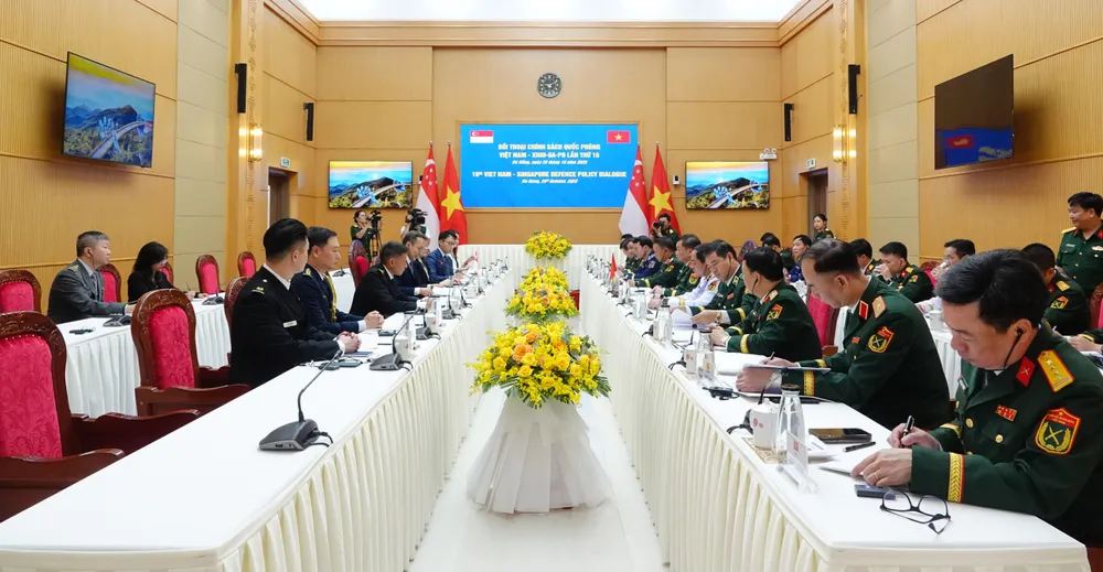 Toàn cảnh buổi đối thoại. Ảnh: XUÂN QUỲNH DSC07124.JPG