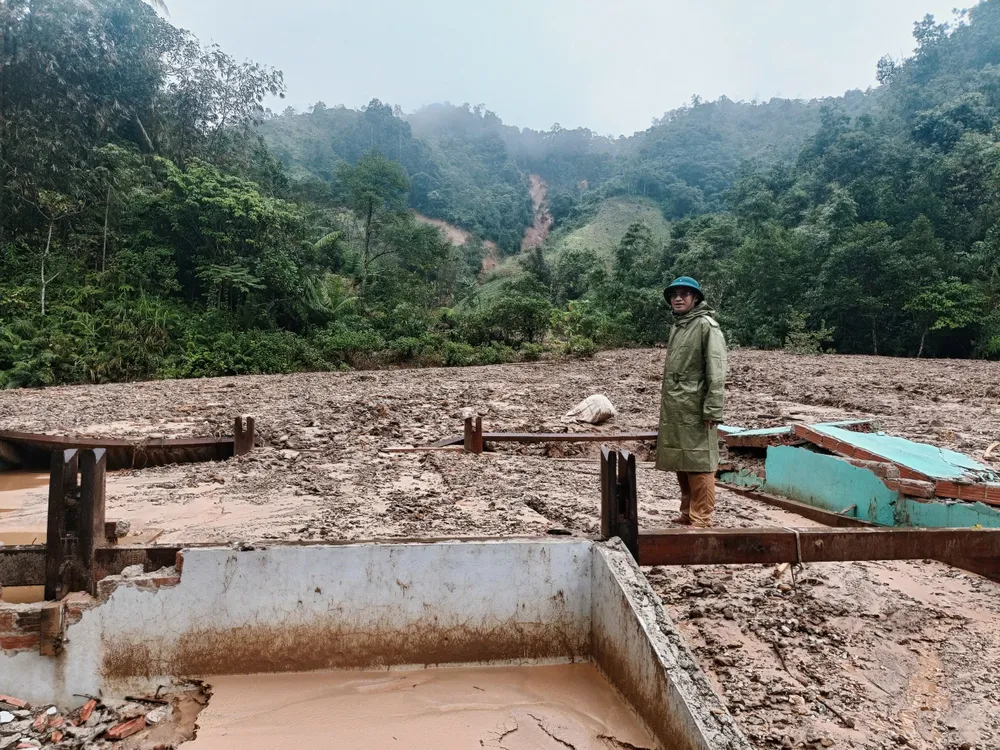 Tiếp cận hiện trường thôn Atếêp z7181289993406_84091d9869cf12f1a17029af61fabb15.jpg