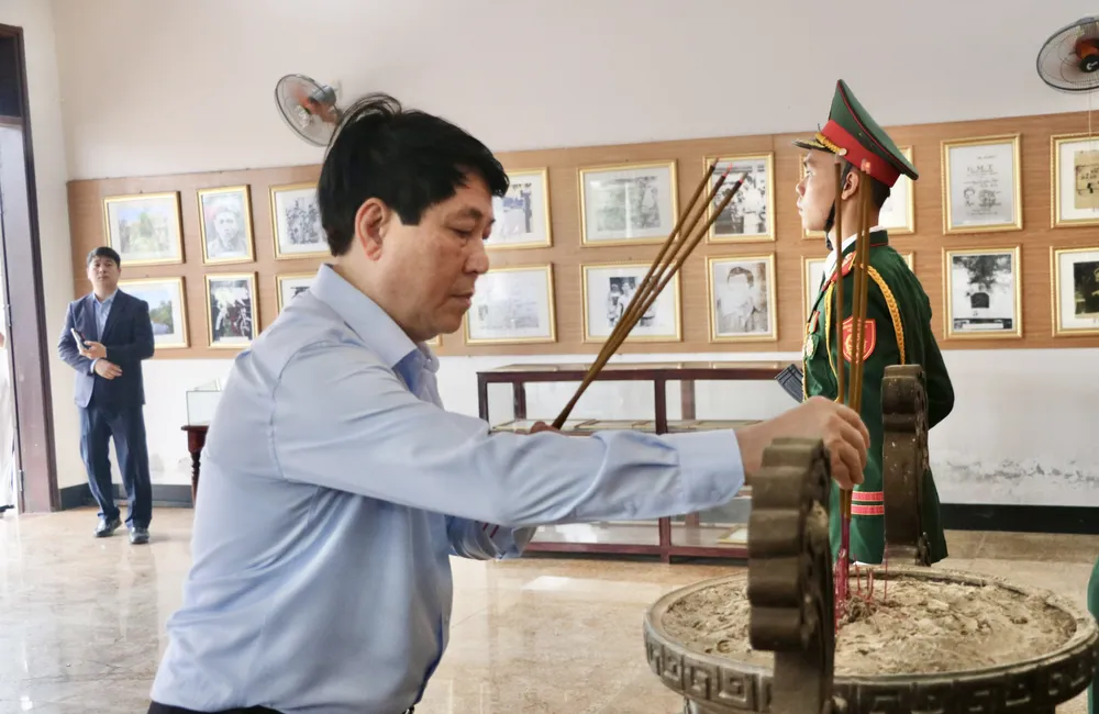 18-11 nha anh troi 1.jpg