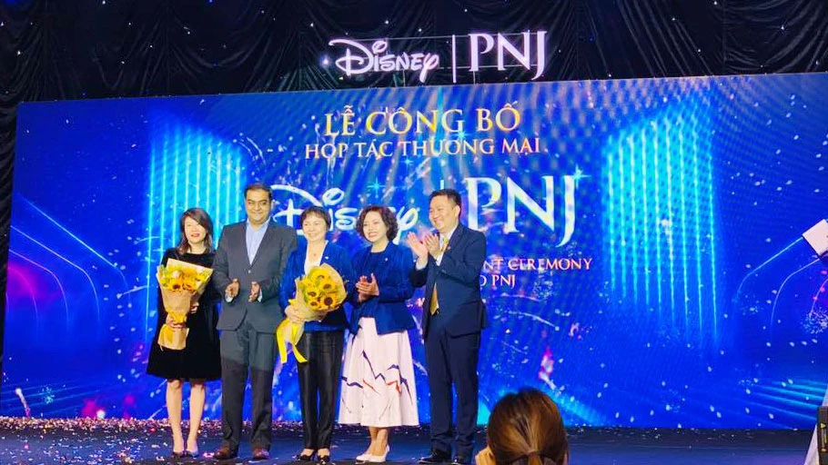 PNJ bắt tay với Walt Disney