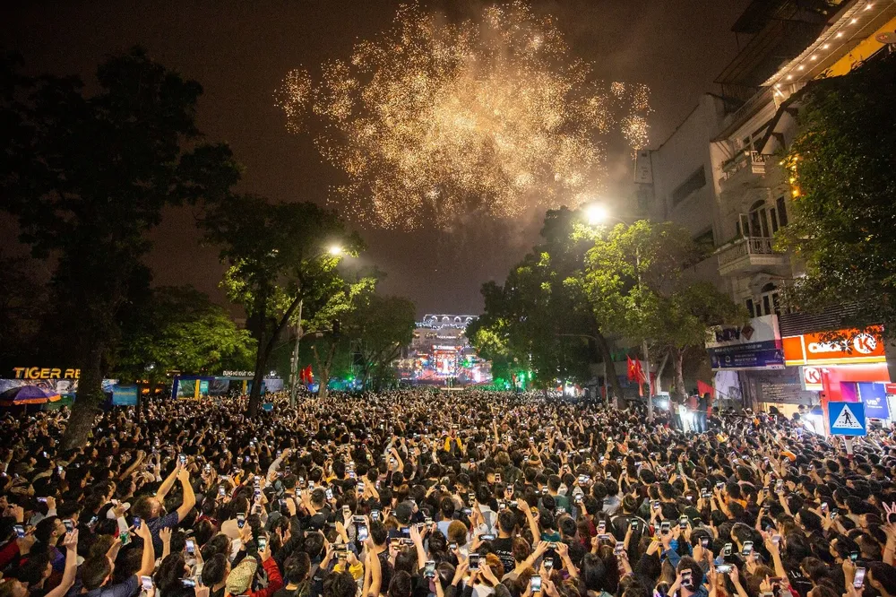 Mỹ Tâm, Đen Vâu, Hoàng Thùy Linh "đốt cháy" sân khấu Tiger Remix với toàn bản hit Remix   ảnh 11