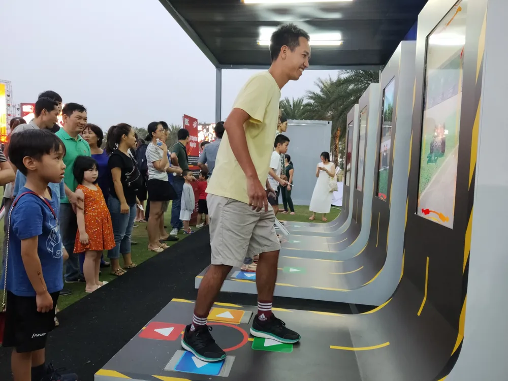 Dàn sao Việt “đốt cháy” đại nhạc hội siêu khủng khởi động F1 ảnh 6