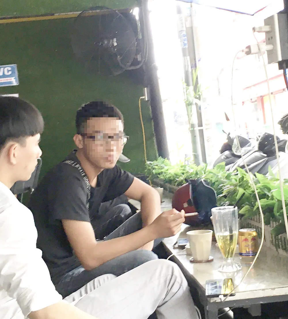 Báo động hút thuốc lá ở người trẻ ảnh 1 Báo động hút thuốc lá ở người trẻ ảnh 1