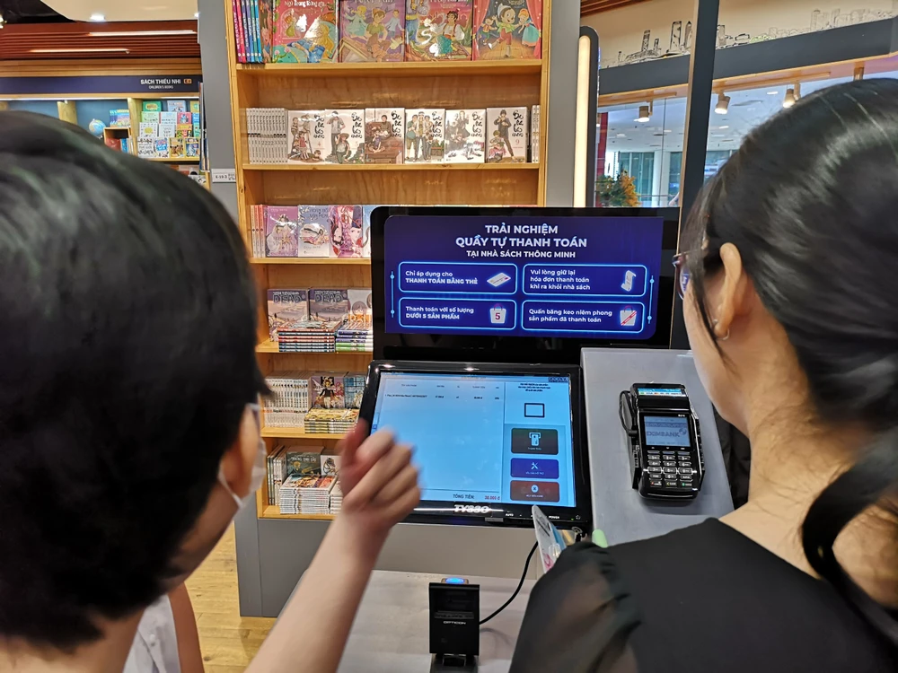 Nhà sách thông minh đầu tiên ra mắt bạn đọc tại TPHCM ảnh 1 Nhà sách thông minh đầu tiên ra mắt bạn đọc tại TPHCM ảnh 1