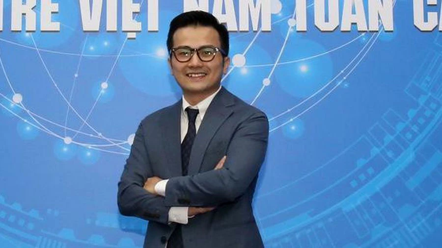 PGS-TS Trần Xuân Bách