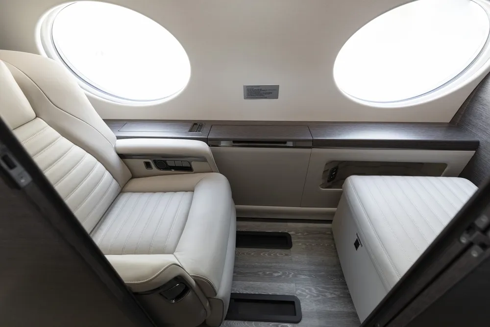 “Đã mắt” ngắm G700 - ngôi sao của triển lãm hàng không Airshow 2022 tại Sân bay Vân Đồn ảnh 4