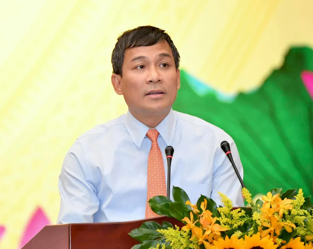 Thứ trưởng Thường trực Bộ Ngoại giao Nguyễn Minh Vũ tổng kết về công tác thông tin đối ngoại trong năm 2022. Ảnh: VIỆT DŨNG