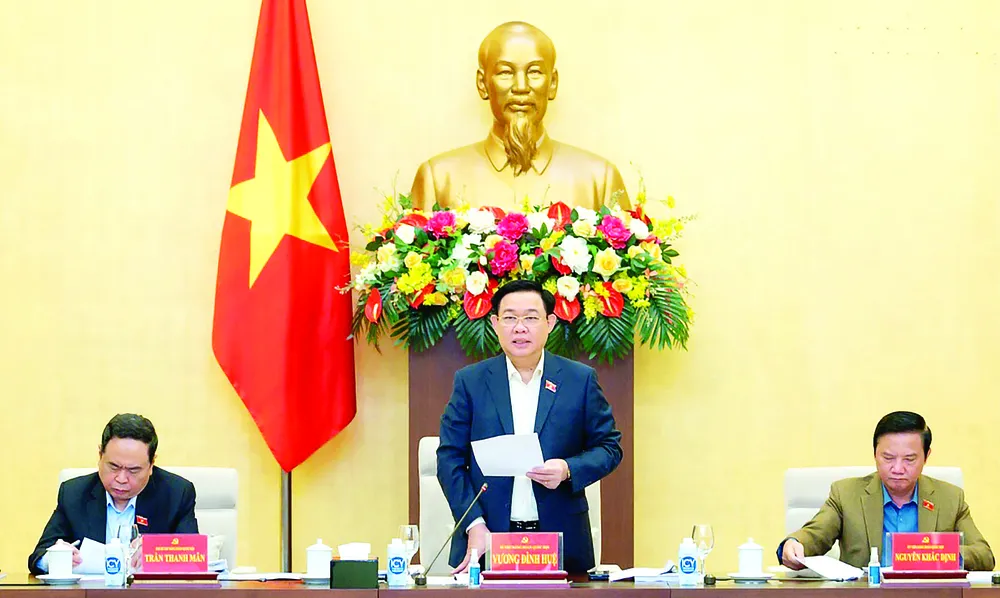 Chủ tịch Quốc hội Vương Đình Huệ phát biểu tại cuộc làm việc. Ảnh: VIẾT CHUNG