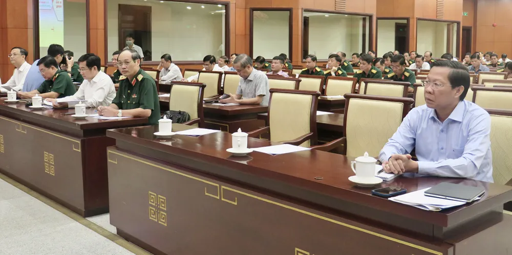 Chủ tịch UBND TPHCM Phan Văn Mãi dự hội nghị. Ảnh: MINH HIỆP