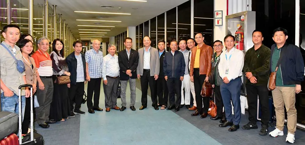 Đoàn công tác bắt đầu chuyến thăm và làm việc tại Argentina. Ảnh: VIỆT DŨNG