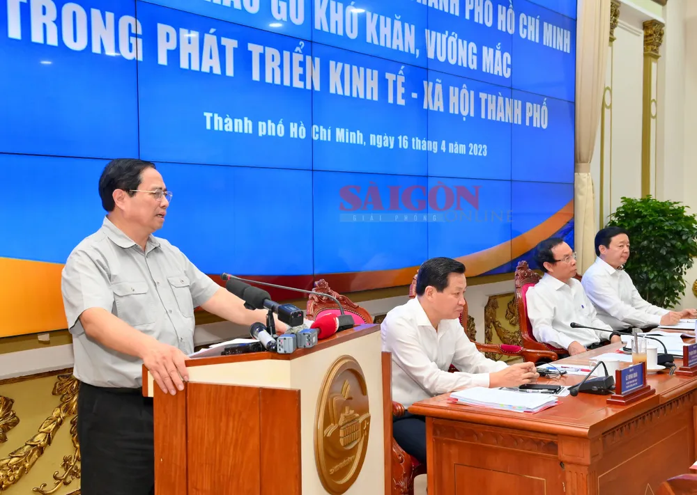 Thủ tướng yêu cầu phải kiên trì, kiên định, cương quyết thực hiện các mục tiêu. Ảnh: VIỆT DŨNG