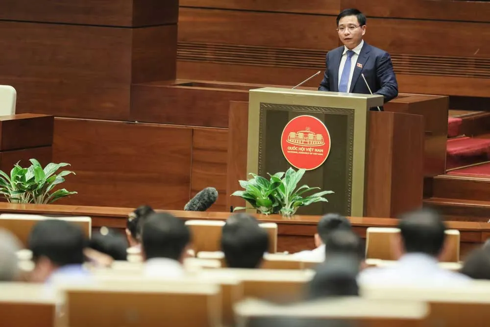 Bộ trưởng Bộ GTVT Nguyễn Văn Thắng trả lời chất vấn chiều 7-6. Ảnh: QUANG PHÚC Bộ trưởng Bộ GTVT Nguyễn Văn Thắng trả lời chất vấn chiều 7-6. Ảnh: QUANG PHÚC