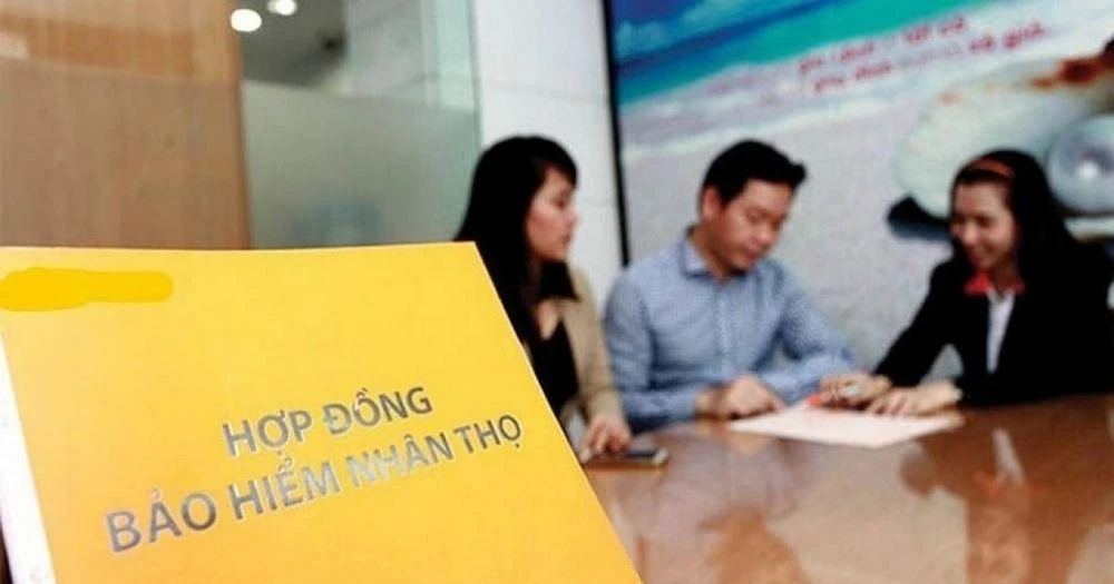 Bộ Công an công bố kết luận điều tra vụ 'gởi tiết kiệm SCB thành bảo hiểm Manulife'