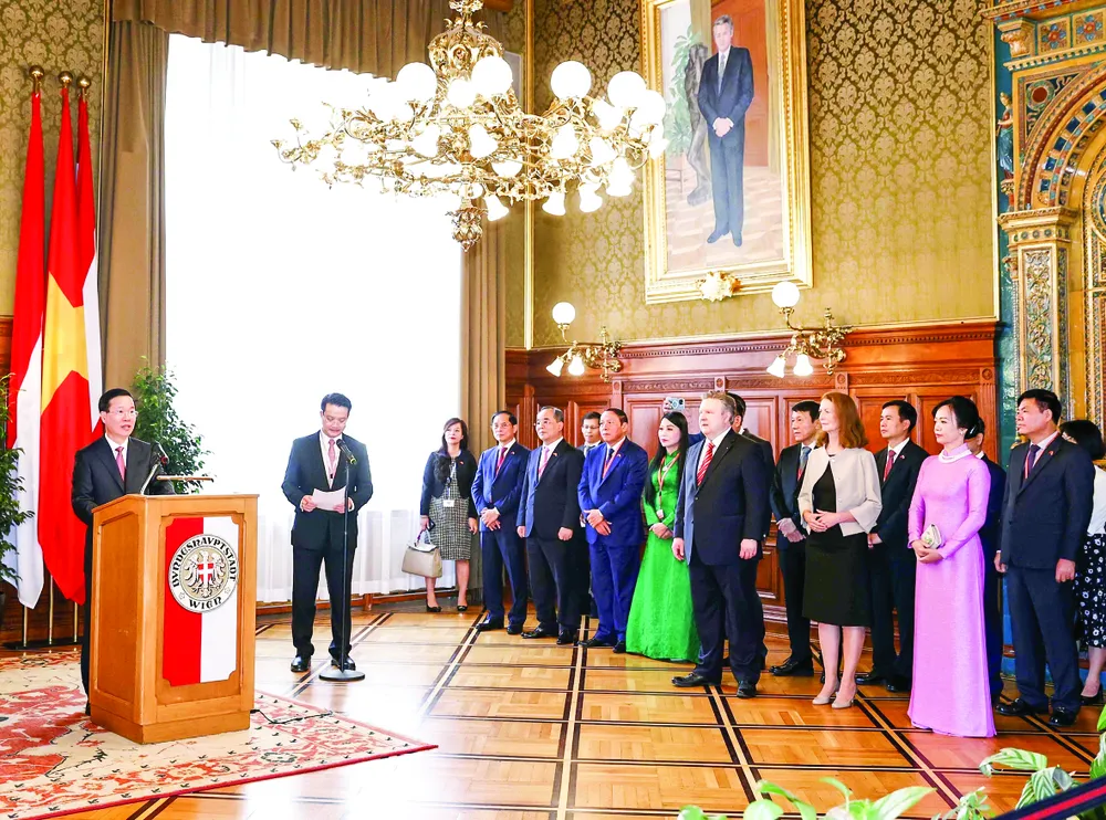 Chủ tịch nước Võ Văn Thưởng phát biểu tại cuộc gặp Thị trưởng Vienna Michael Ludwig. Ảnh: TTXVN Chủ tịch nước Võ Văn Thưởng phát biểu tại cuộc gặp Thị trưởng Vienna Michael Ludwig. Ảnh: TTXVN