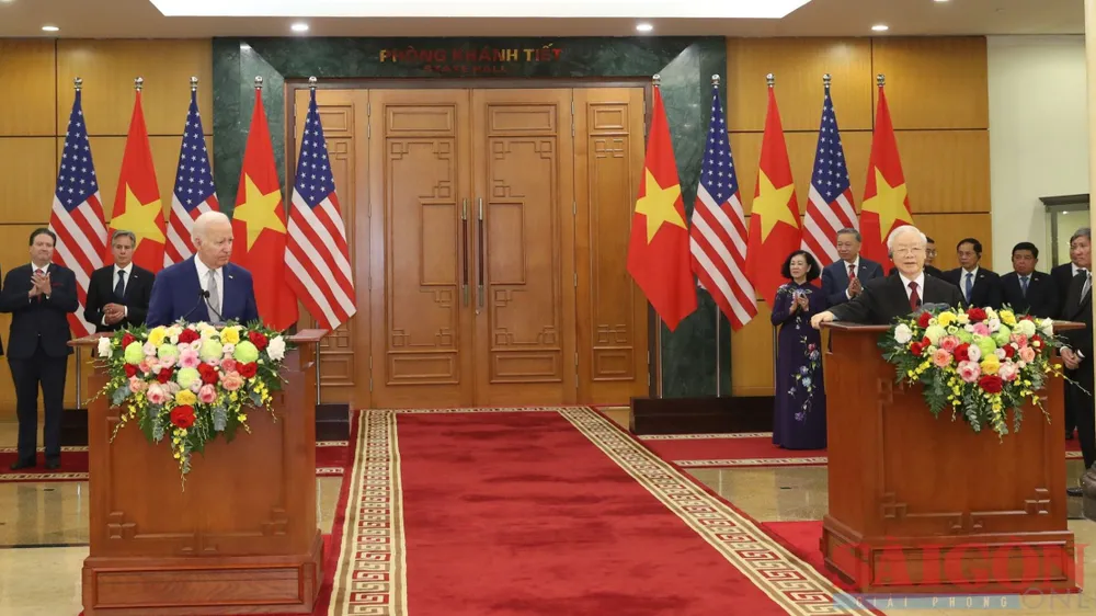 Tổng Bí thư Nguyễn Phú Trọng và Tổng thống Joe Biden phát biểu với báo chí sau hội đàm. Ảnh: QUANG PHÚC Tổng Bí thư Nguyễn Phú Trọng và Tổng thống Joe Biden phát biểu với báo chí sau hội đàm. Ảnh: QUANG PHÚC