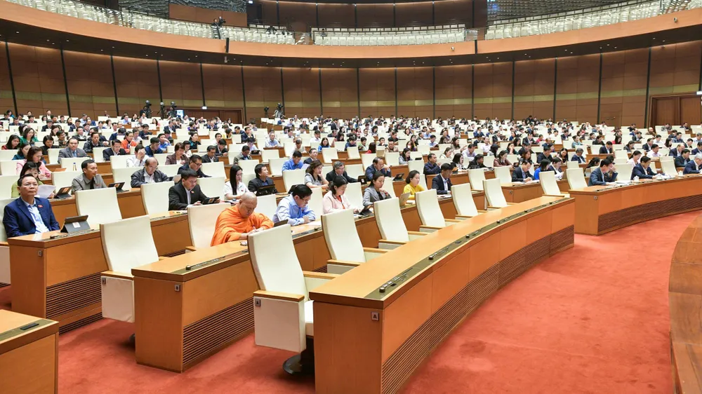 Quang cảnh hội trường Diên Hồng Quang cảnh hội trường Diên Hồng